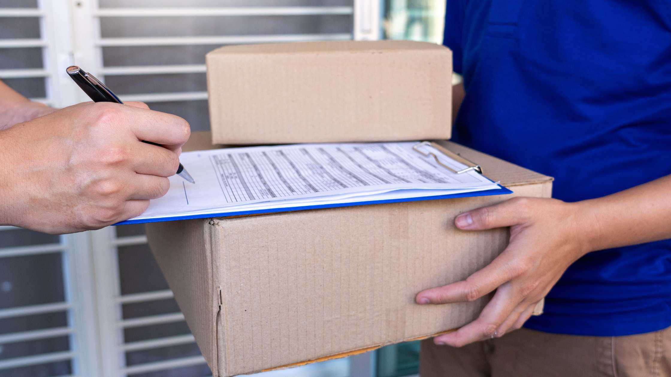 If you need your parcels delivered in a timely fashion, same day delivery should be considered. Find out what items can be delivered with this courier service.